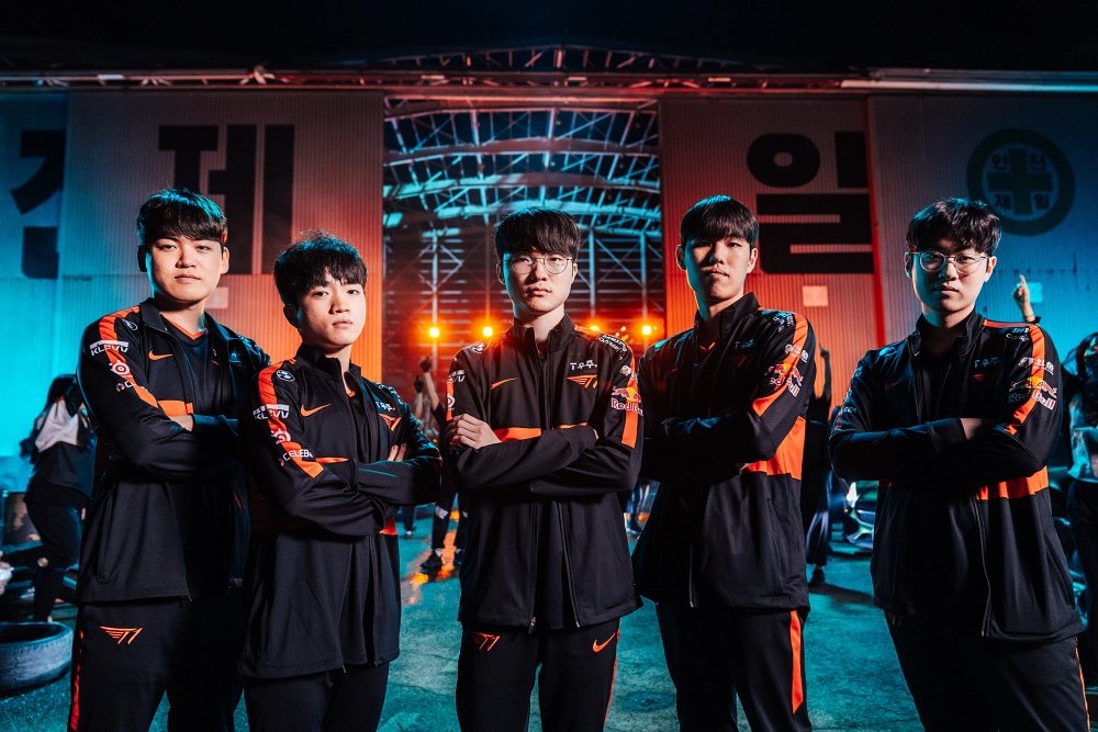 体育动态-Faker重返赛场，重返赛场首场状态出色，RNG观众沸腾！热度持续攀升-体育动态